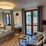 Apartament Krolewski W Centrum Nad Lomnica 15